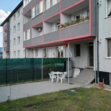 Appartement Apartament Daniela à Floreşti Extérieur photo